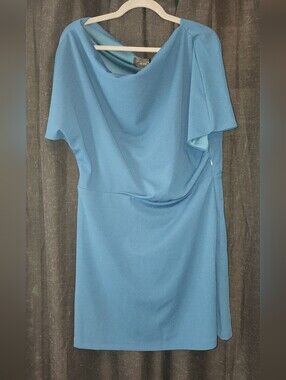 Alexia Admor Off Shoulder Lapis Green/Blue Short Sleeve NWT Size XL Cocktail